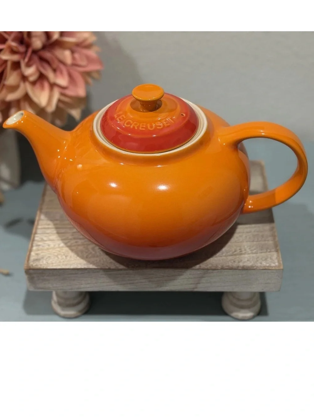 Le Creuset 1.3L Classic Teapot FLAME Stoneware Glossy Finish Second Choix NEW